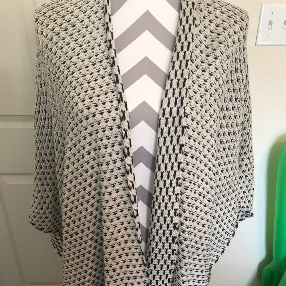 Ladies Shawl